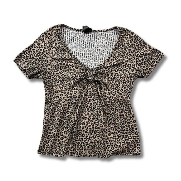 Rue + Tops - Leopard Print V Neck Women's Short Sleeve T Shirt Cutout Rue +